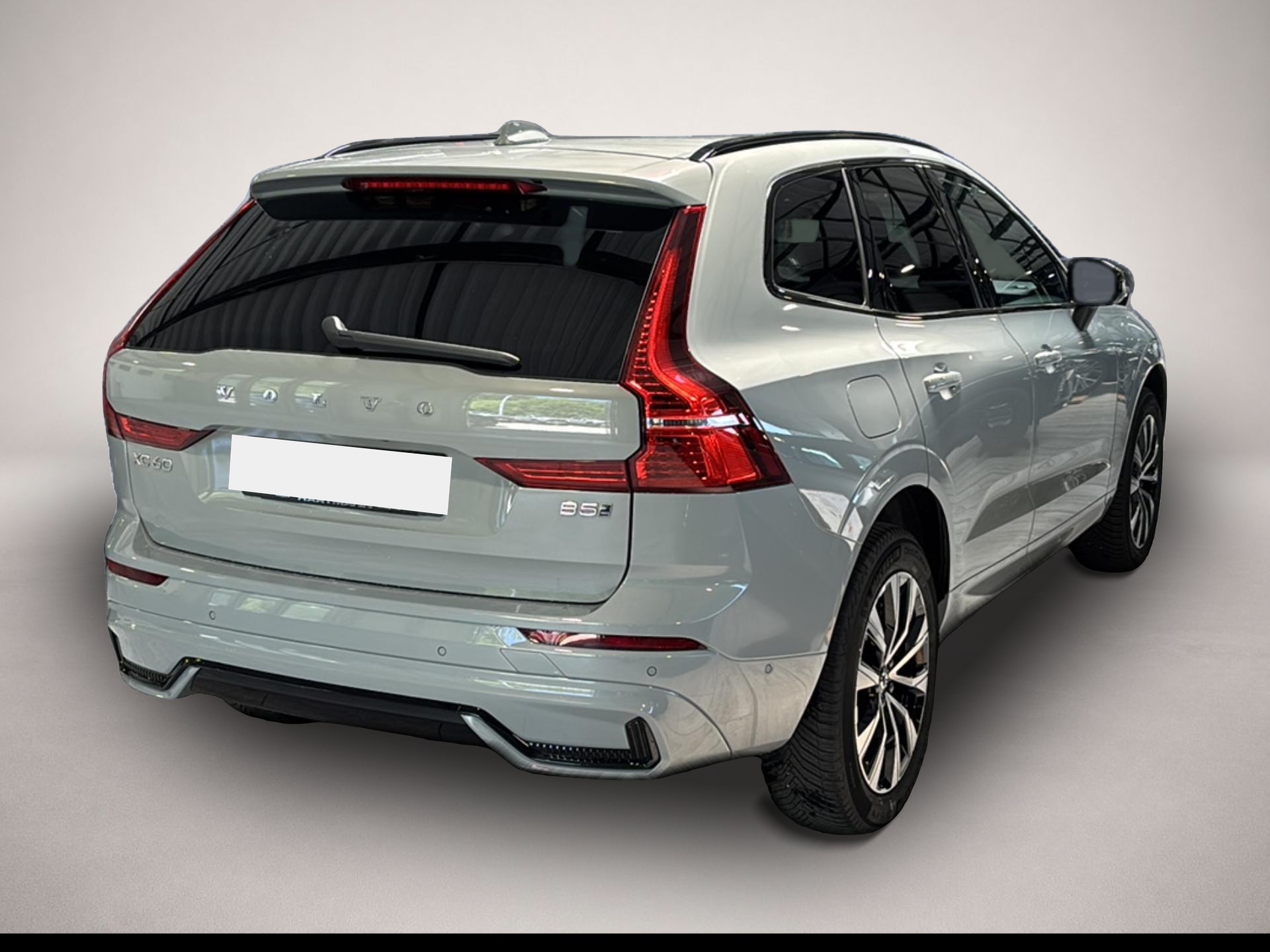 Volvo XC60 (02/2025, Benzin)