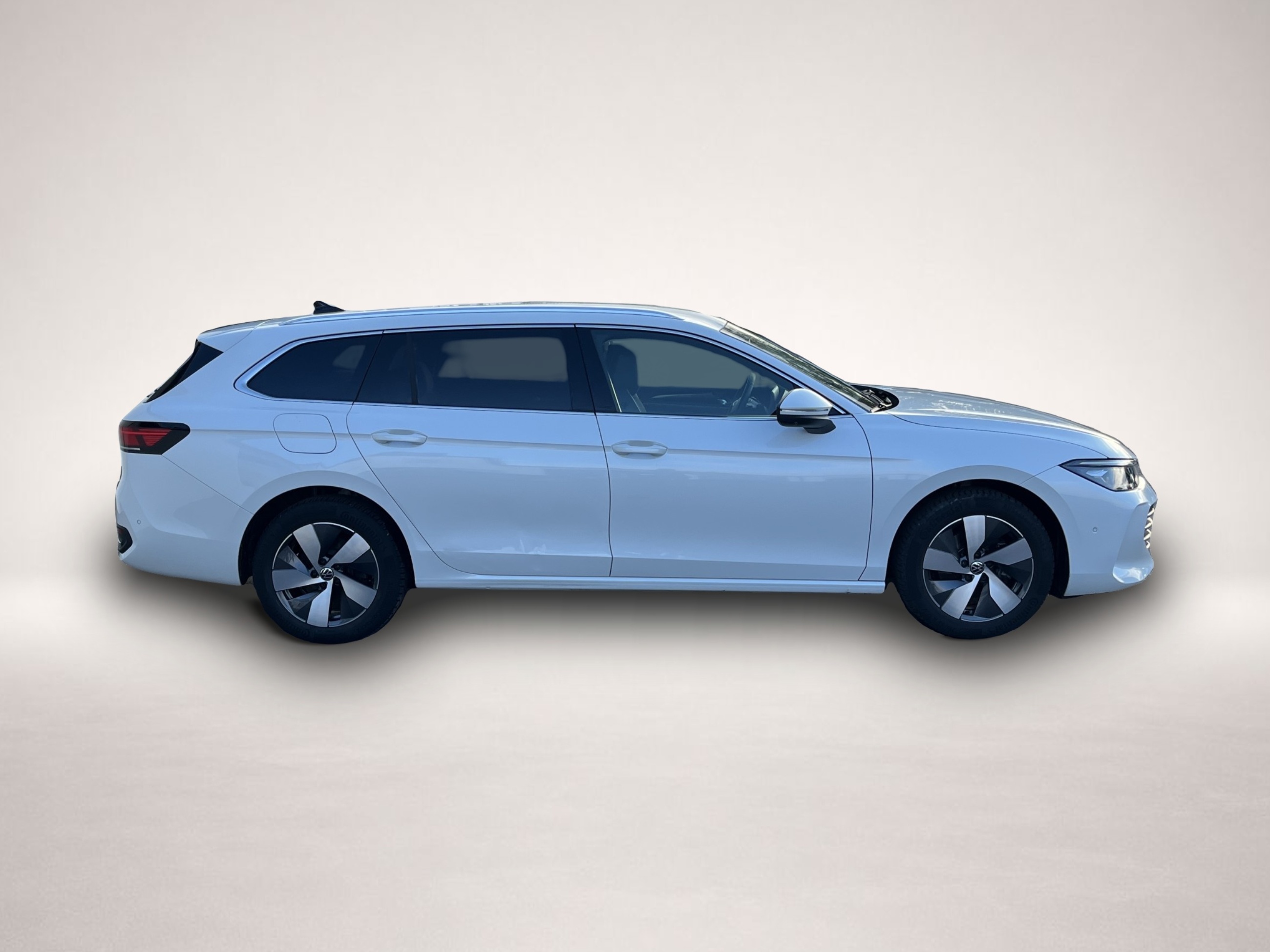 Volkswagen Passat Variant (09/2025, Benzin)