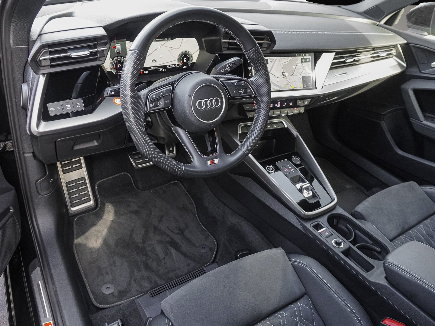 Audi A3 (03/2023, )