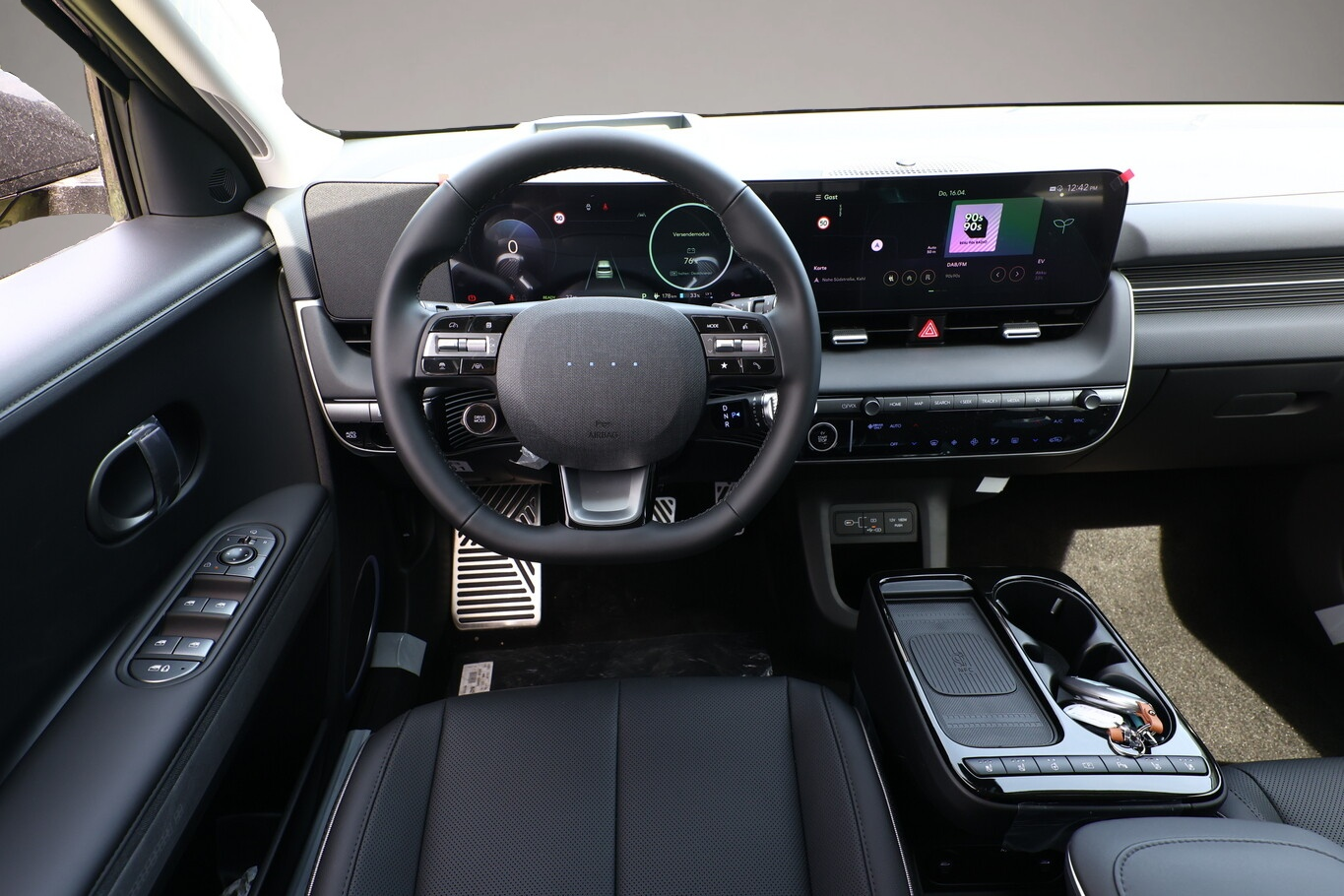 Hyundai IONIQ 5 (02/2026, ELECTRIC)