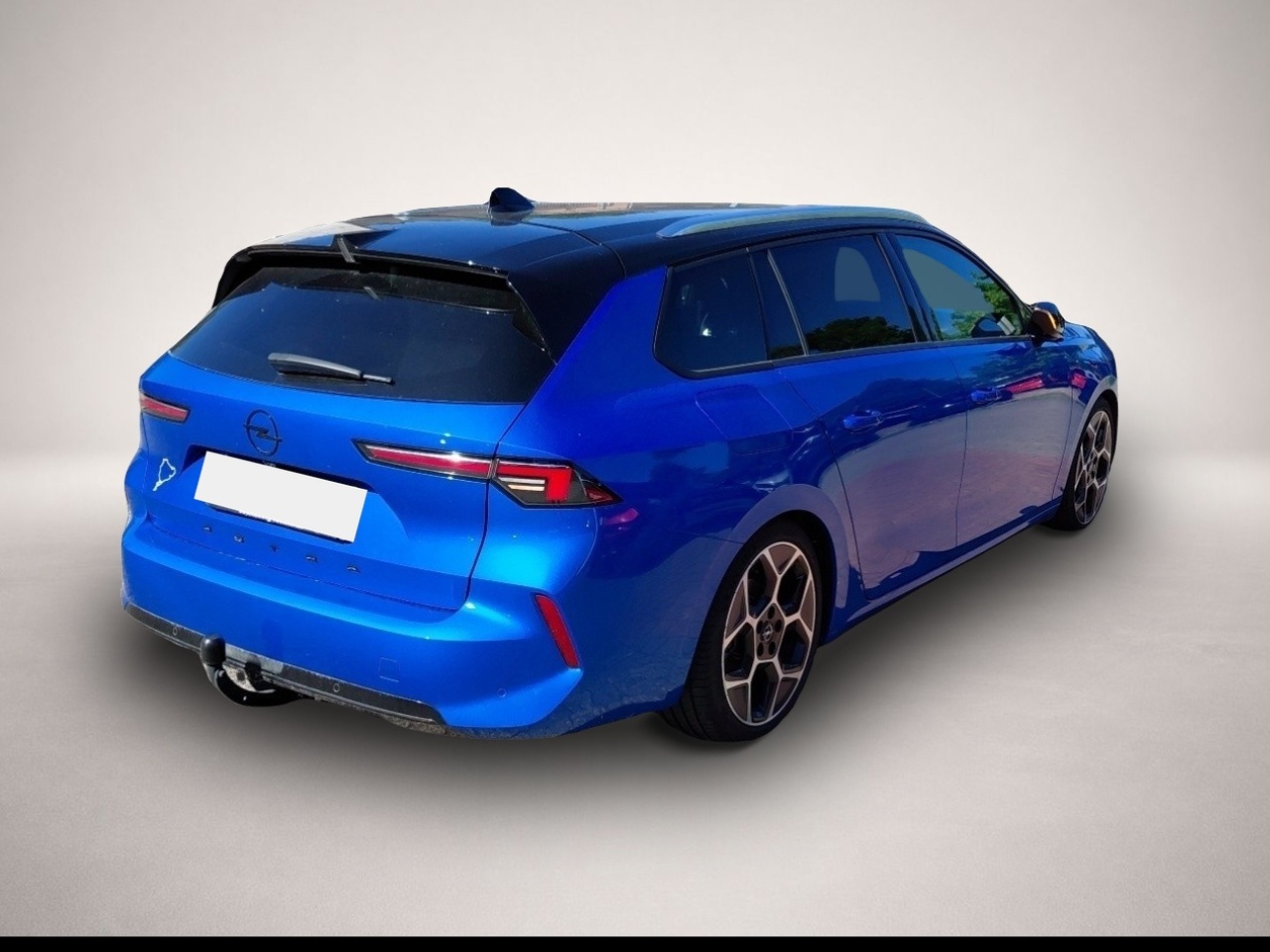 Opel Astra (06/2023, Benzin)
