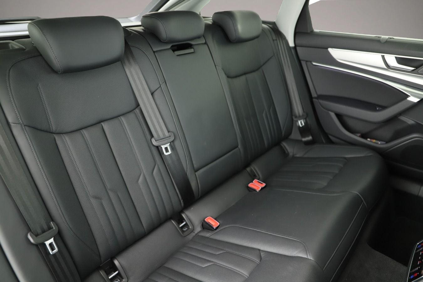 Audi A6 (01/2023, Hybrid (Benzin/Elektro))