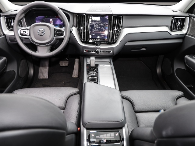 Volvo XC60 (09/2023, Diesel)