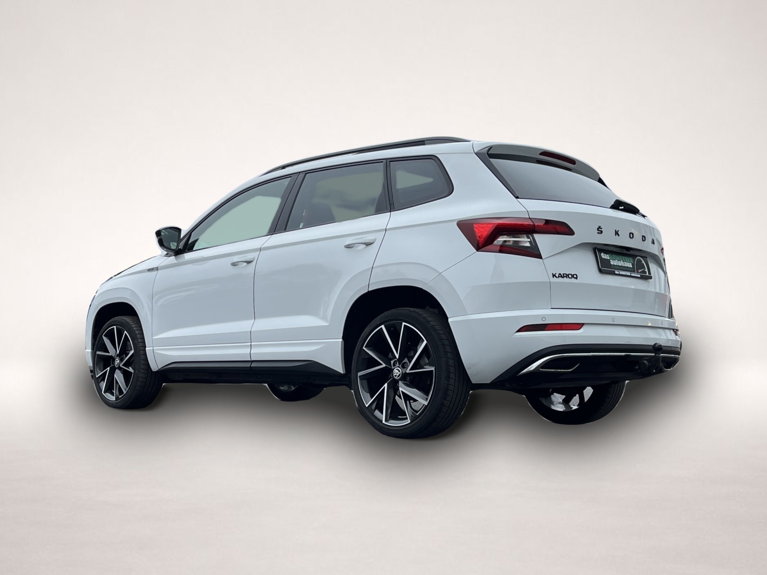 Skoda Karoq (07/2021, Benzin)