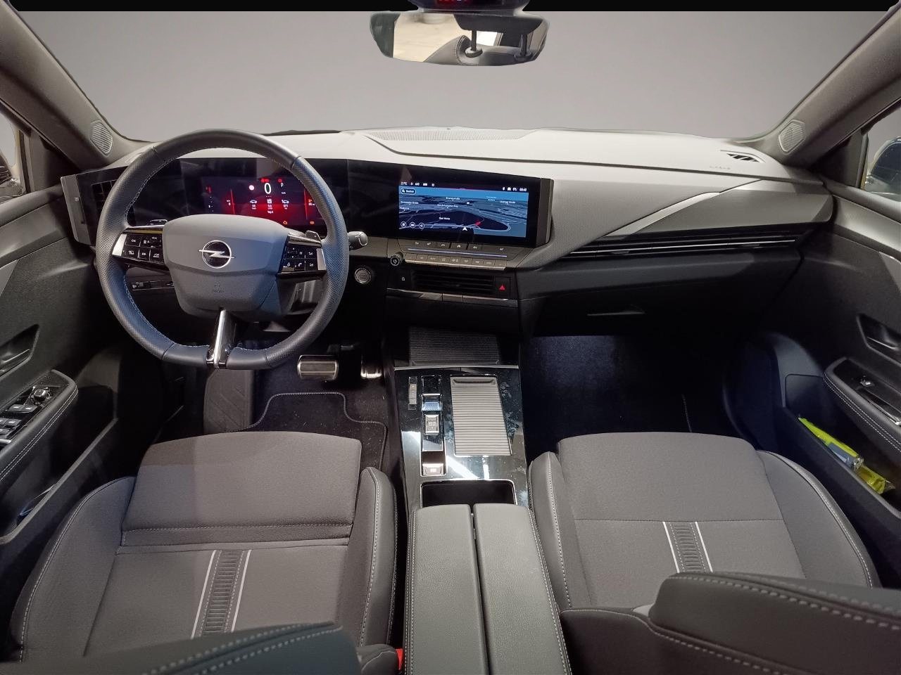Opel Astra (11/2024, Benzin)