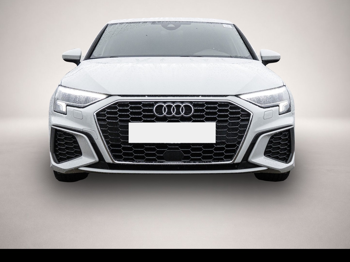 Audi A3 (02/2023, Benzin)