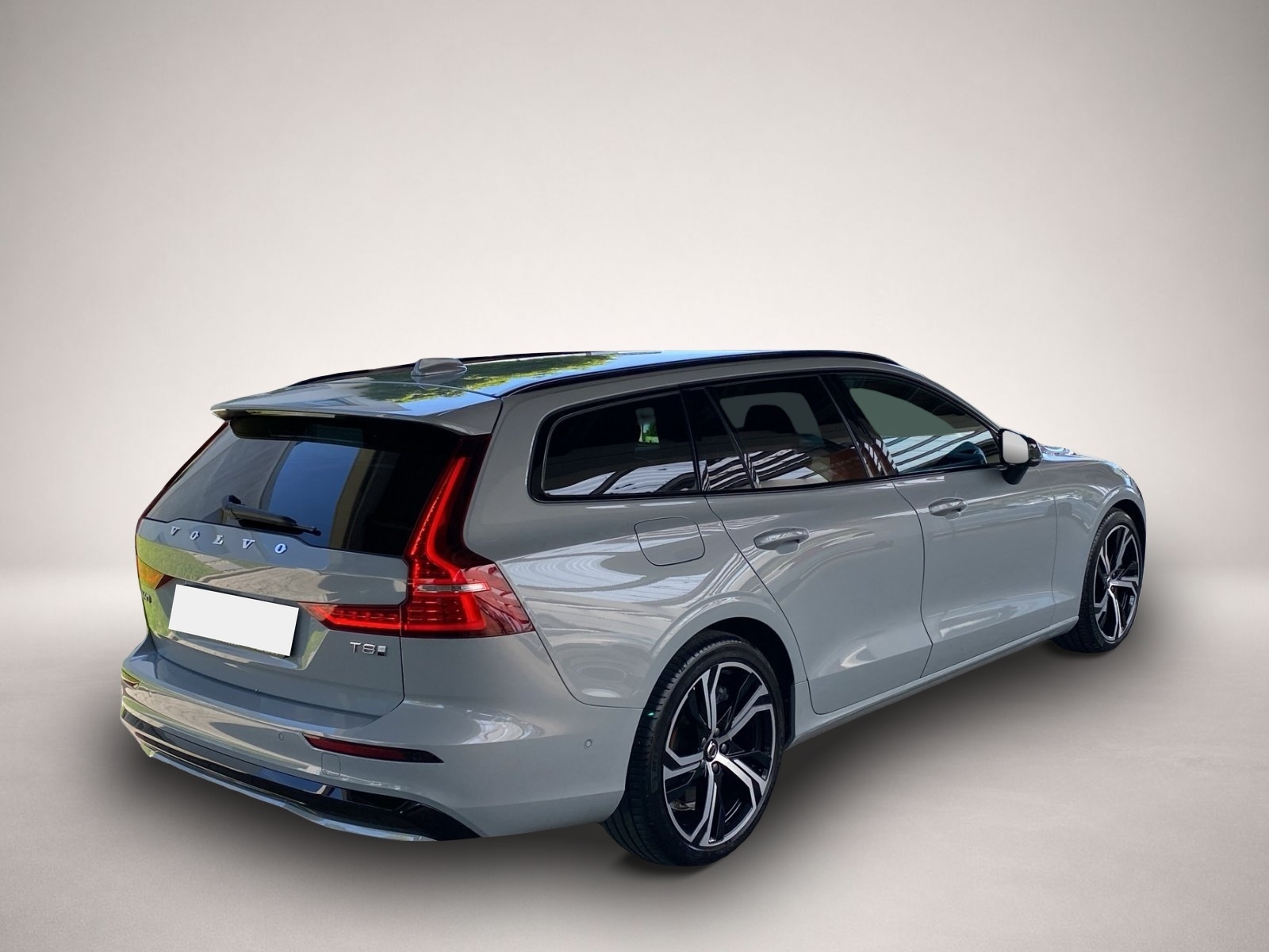 Volvo V60 (06/2024, )
