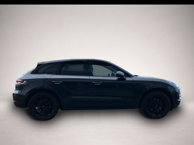 Porsche Macan (04/2019, Benzin)