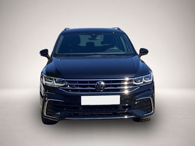 Volkswagen Tiguan (11/2023, Benzin)