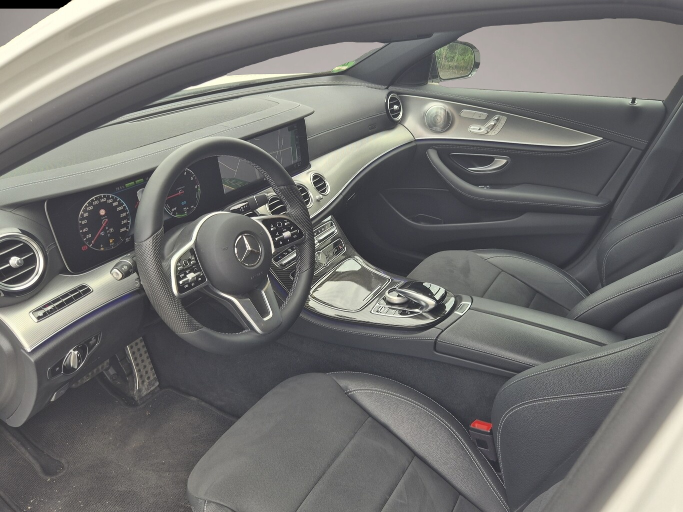Mercedes-Benz E 300 (03/2020, Hybrid (Diesel/Elektro))