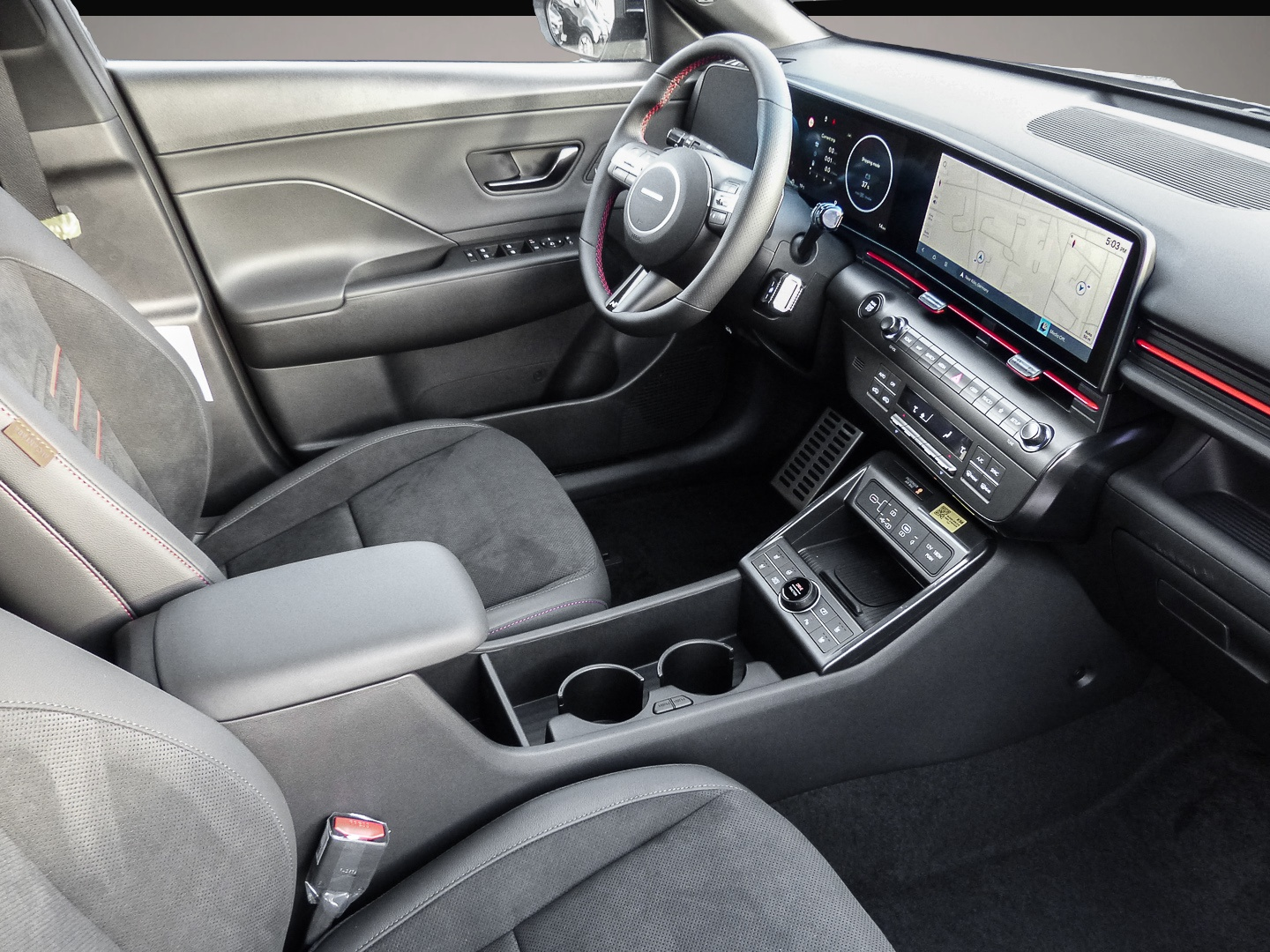 Hyundai KONA (02/2026, Benzin)