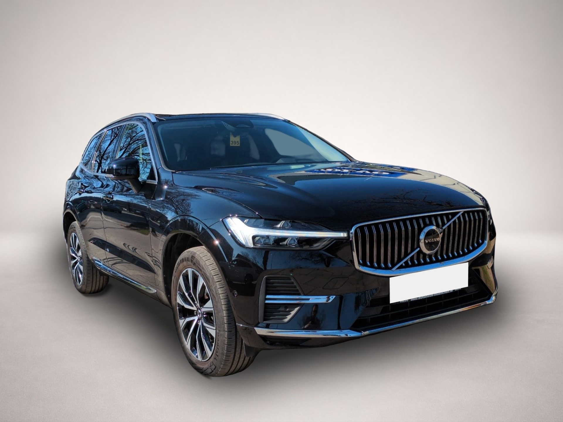 Volvo XC60 (02/2023, Benzin)