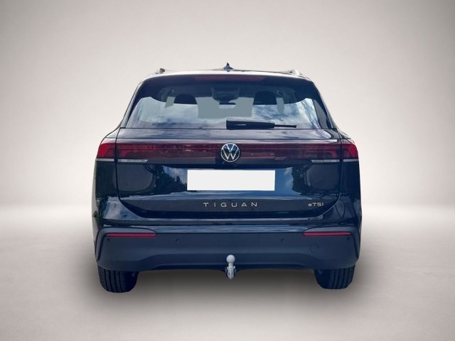 Volkswagen Tiguan (, Benzin)