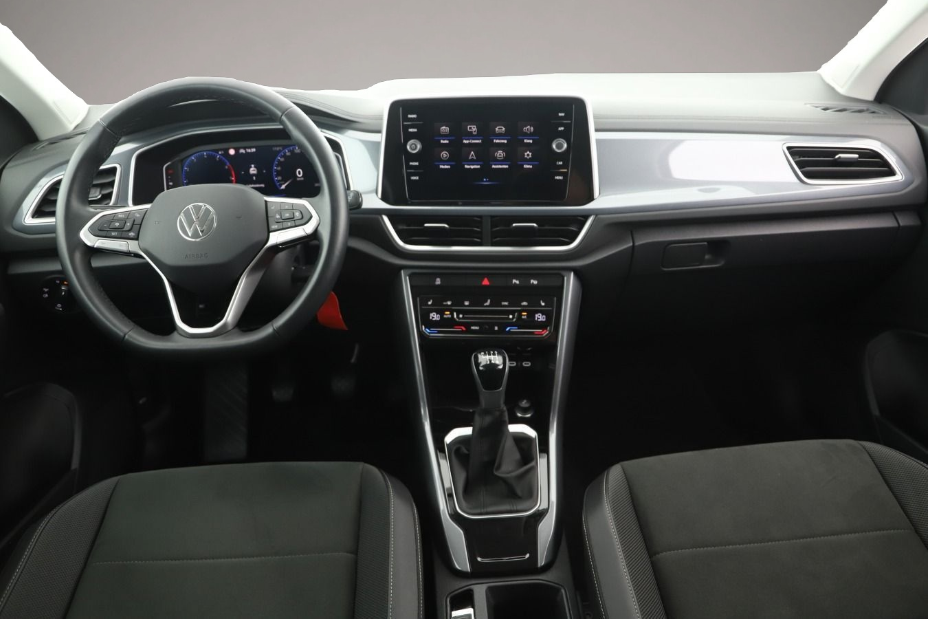 Volkswagen T-Roc (03/2023, )