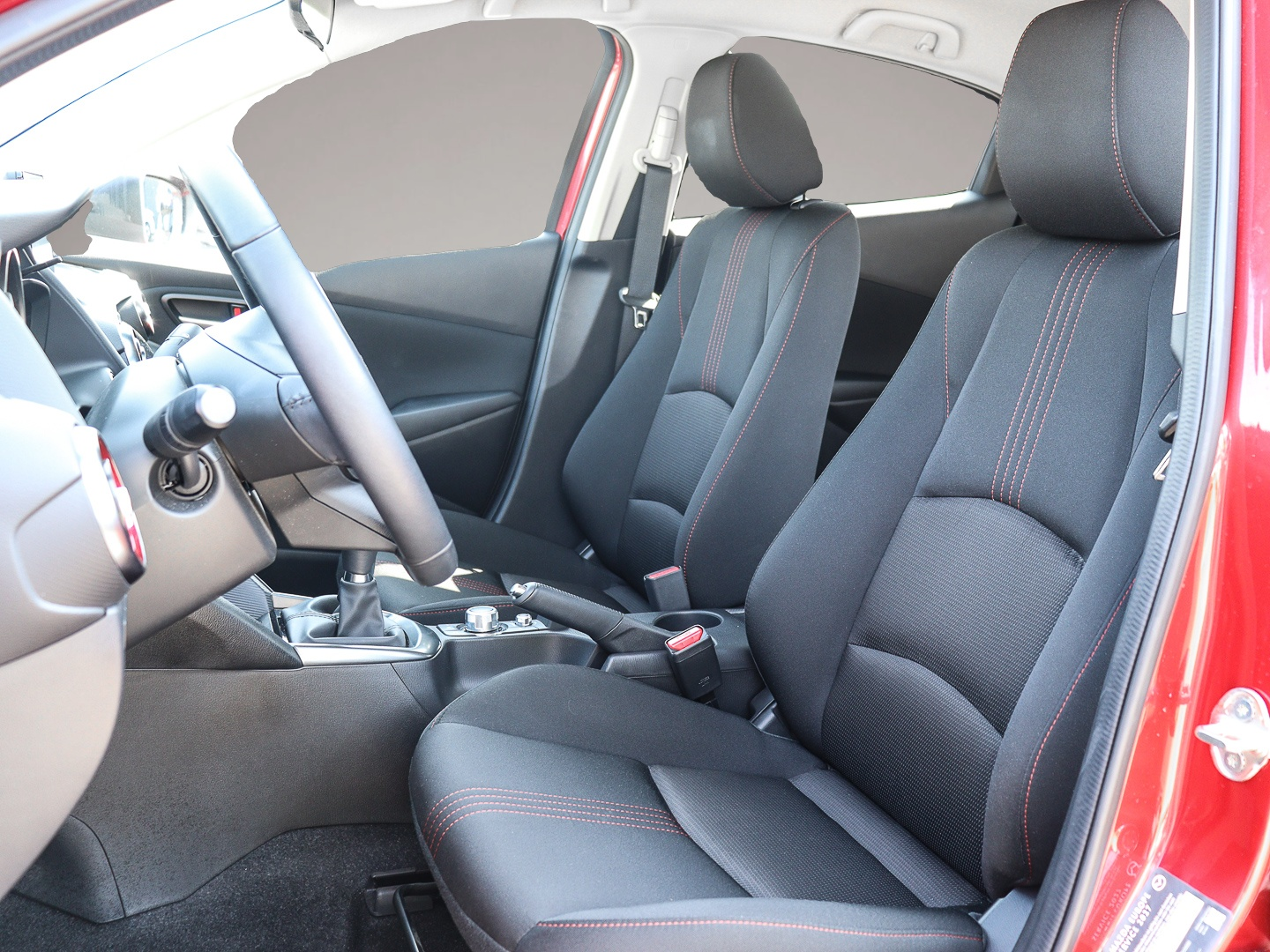 Mazda 2 (07/2023, Benzin)