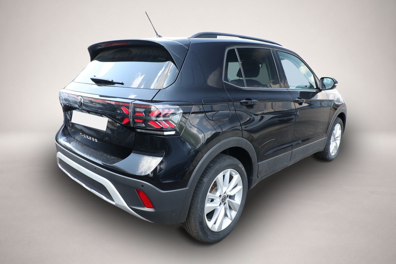 Volkswagen T-Cross (06/2026, Benzin)