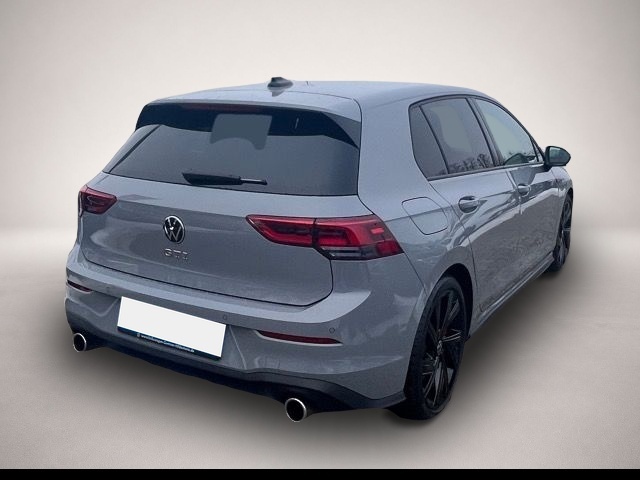 Volkswagen Golf (12/2023, Benzin)