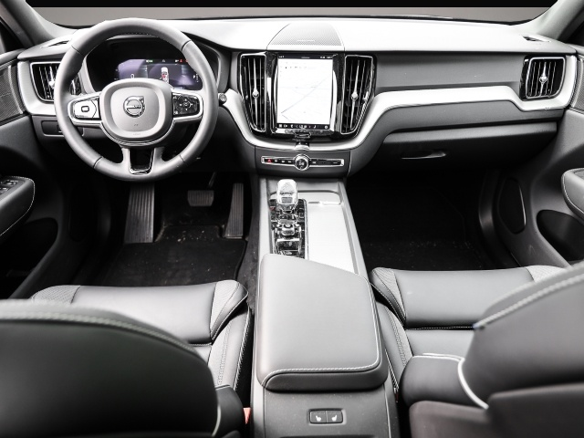 Volvo XC60 (12/2023, Hybrid (Benzin/Elektro))