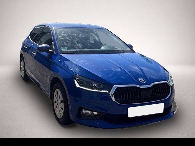 Skoda Fabia (10/2025, Benzin)
