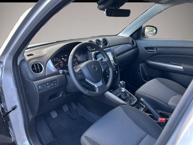Suzuki Vitara (04/2026, Benzin)