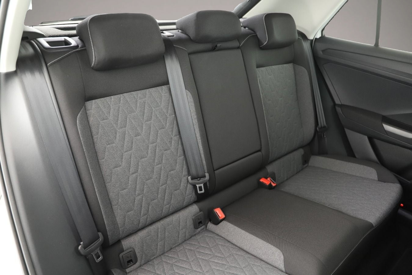 Volkswagen T-Roc (06/2024, )