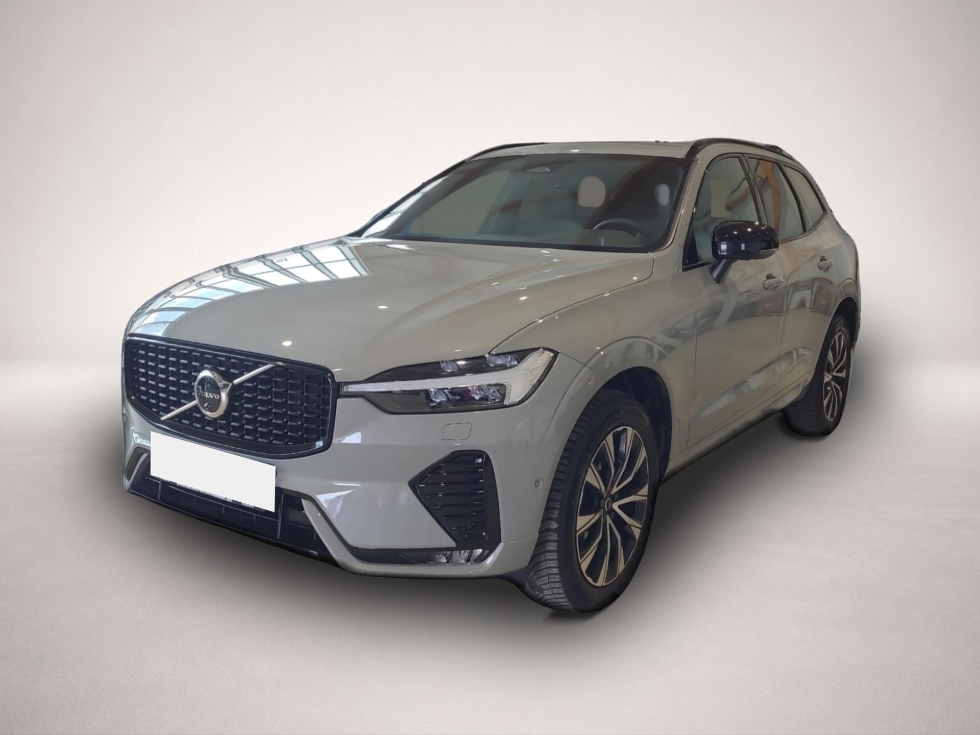 Volvo XC60 (02/2025, Benzin)