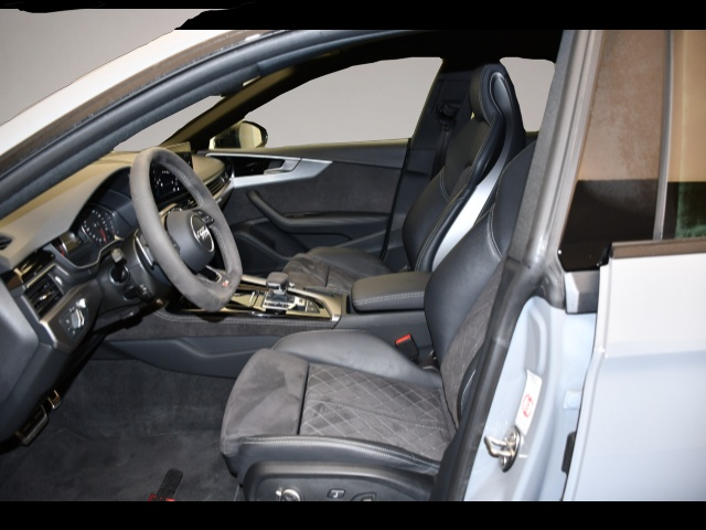 Audi RS5 (09/2022, Benzin)