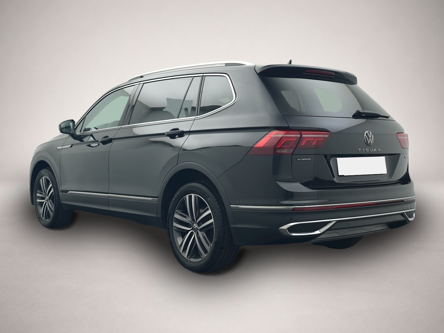 Volkswagen Tiguan Allspace (03/2023, Benzin)