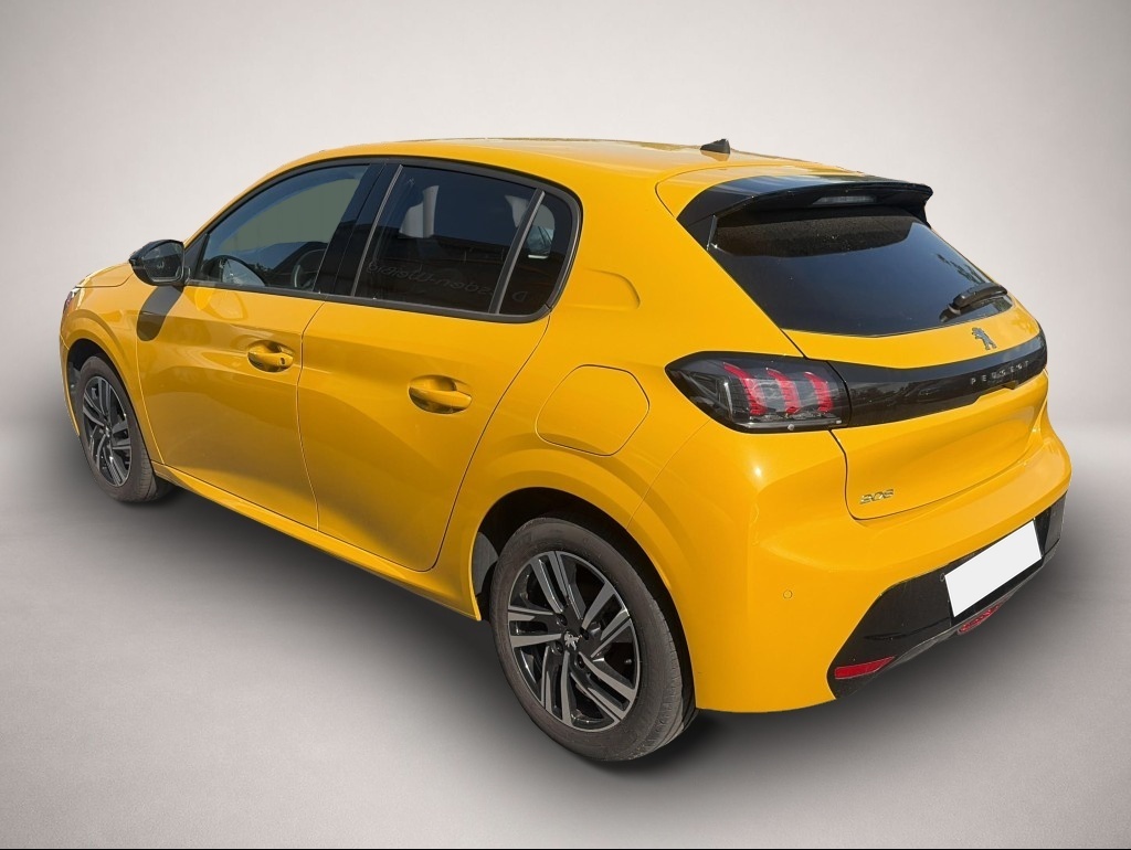 Peugeot 208 (08/2023, Benzin)