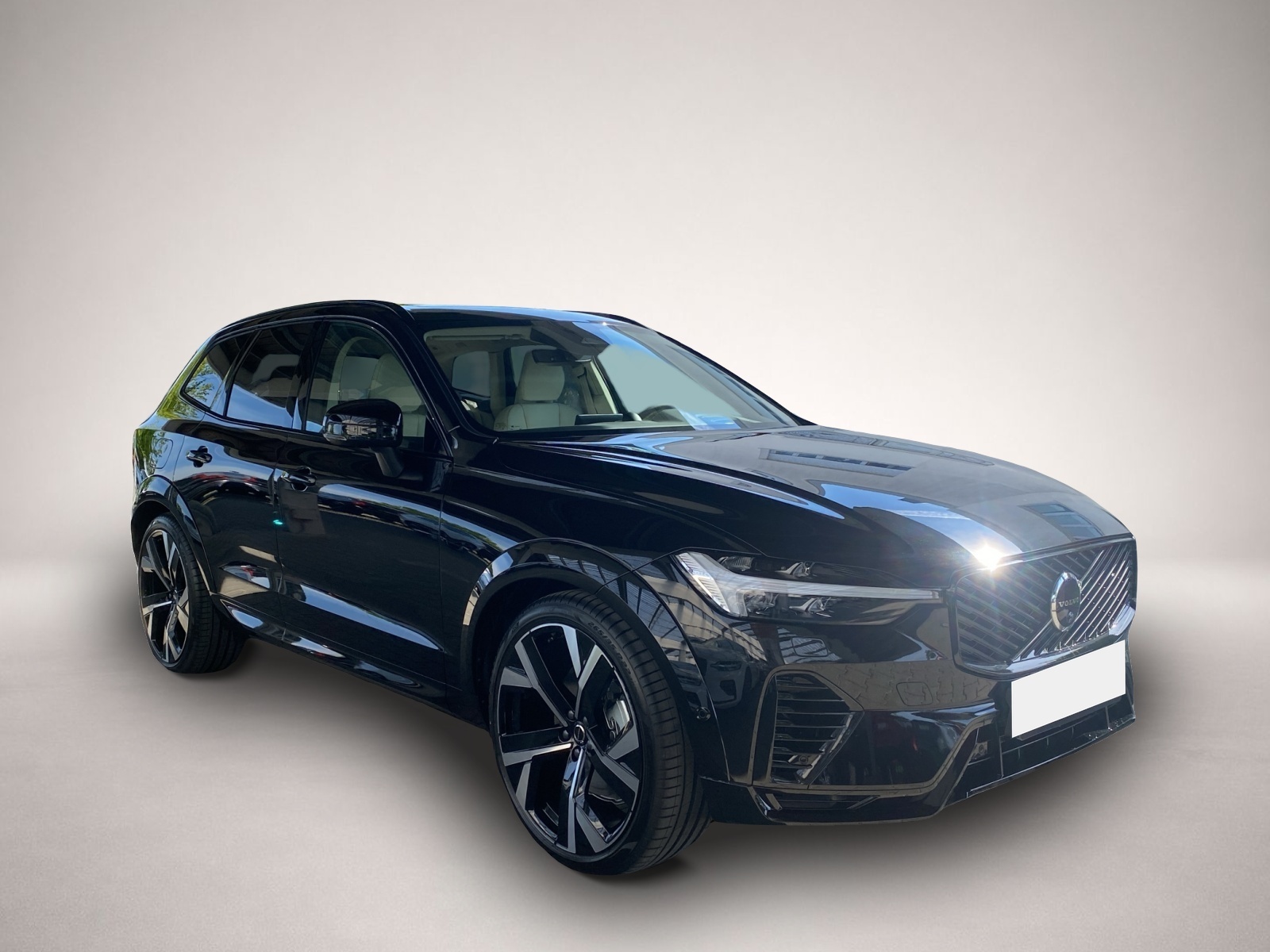 Volvo XC60 (05/2025, Hybrid (Benzin/Elektro))