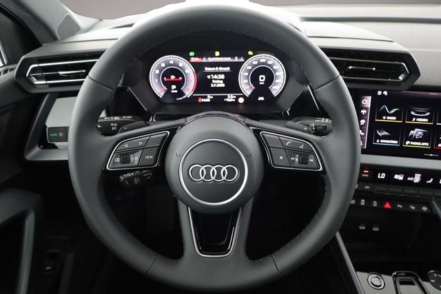 Audi A3 (06/2026, Benzin)