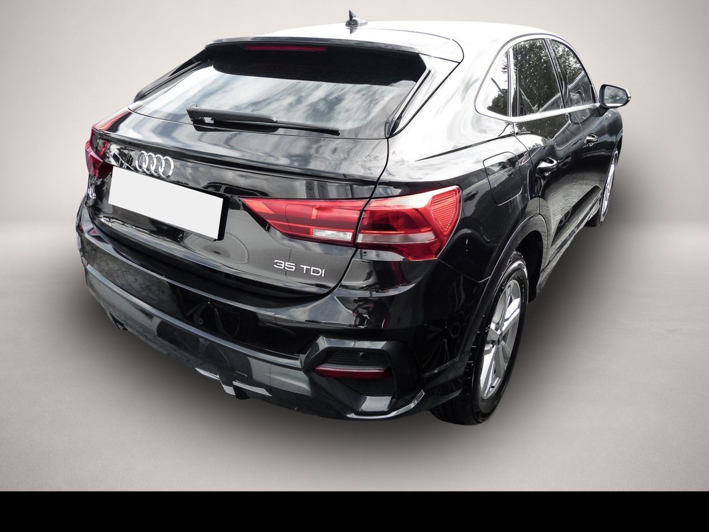 Audi Q3 (03/2023, )