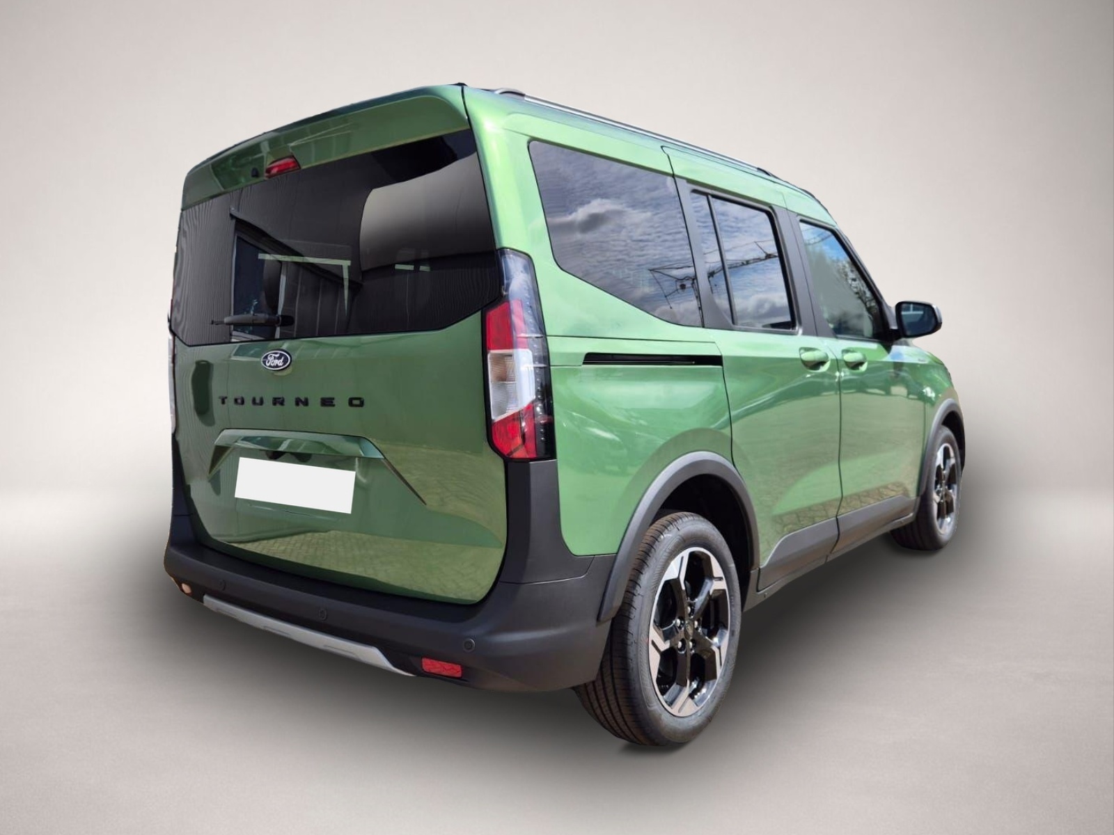 Ford Tourneo (03/2026, Benzin)