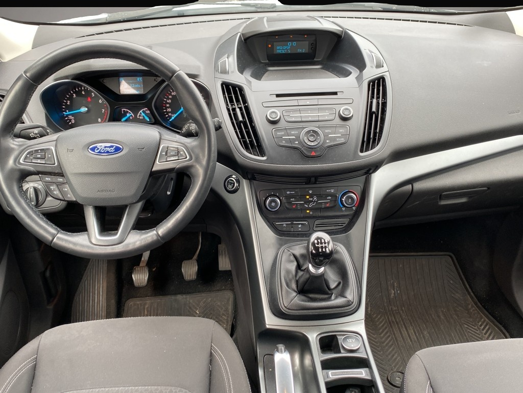 Ford Kuga (06/2019, )