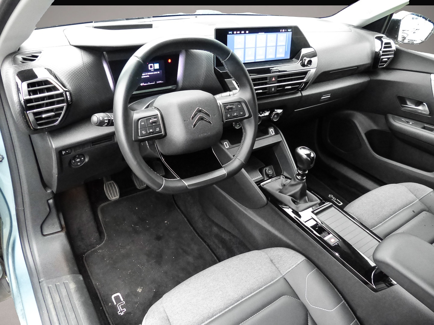 Citroen C4 (10/2023, Benzin)