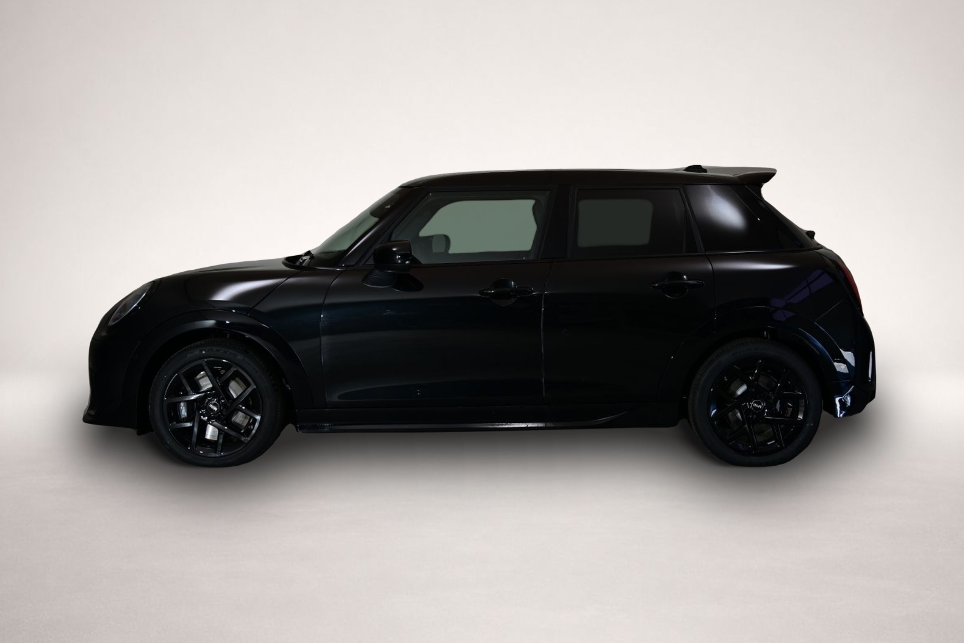 Mini Cooper (03/2026, Benzin)