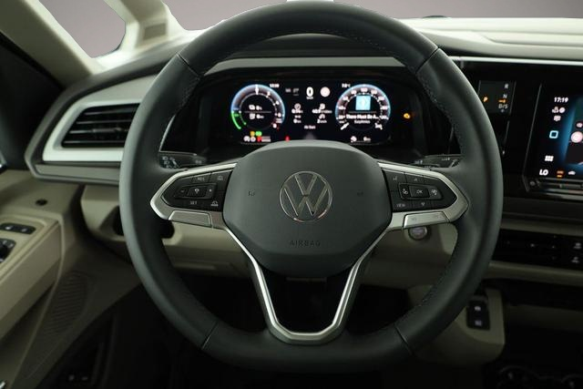 Volkswagen T7 Multivan (02/2026, Hybrid (Benzin/Elektro))