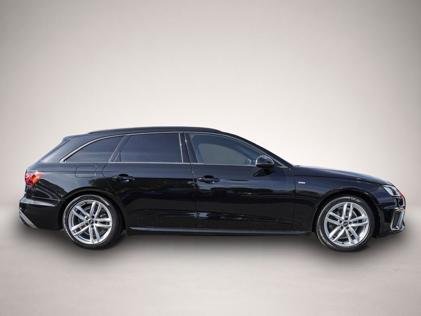 Audi A4 (07/2022, Diesel)