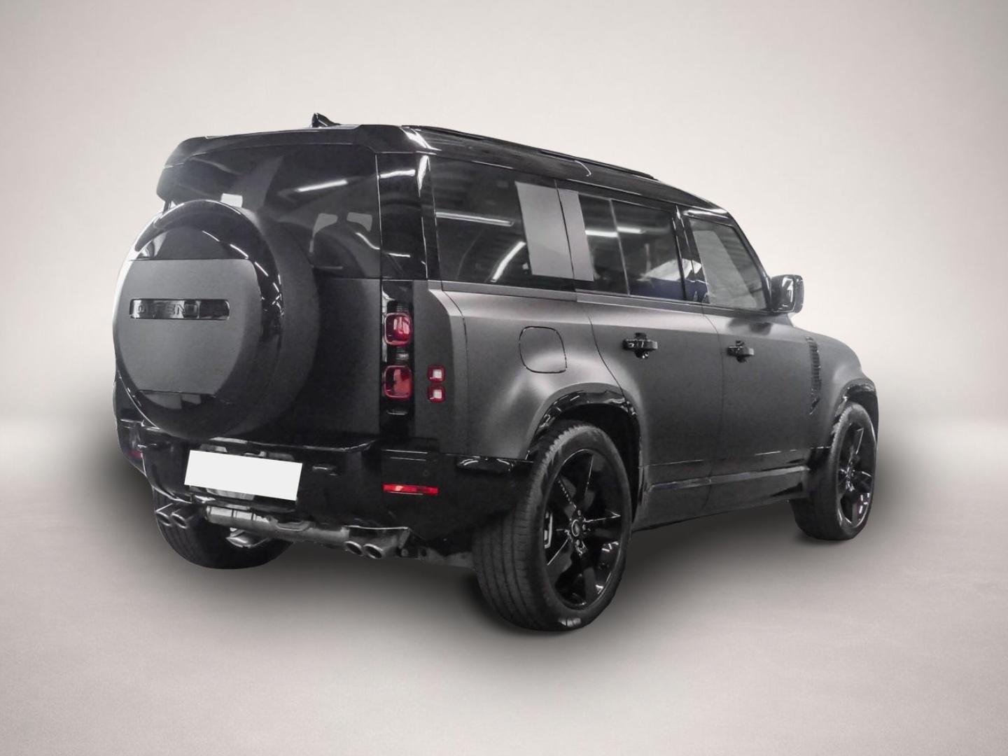 Land-Rover Defender (07/2025, Benzin)