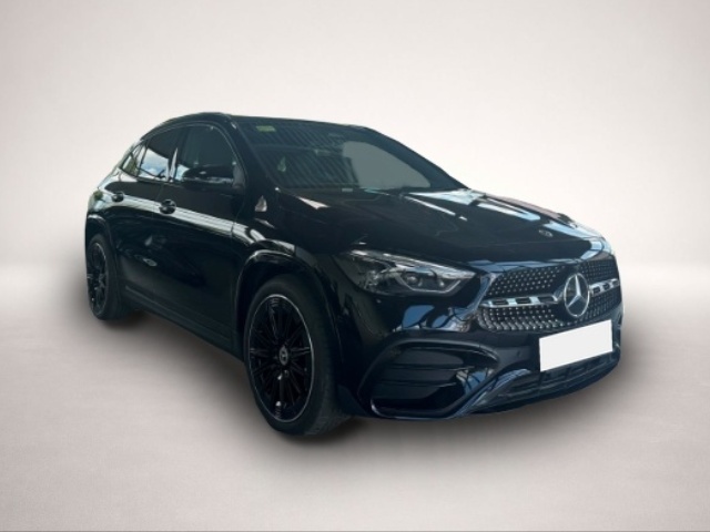 Mercedes-Benz GLA 220 (01/2026, Benzin)