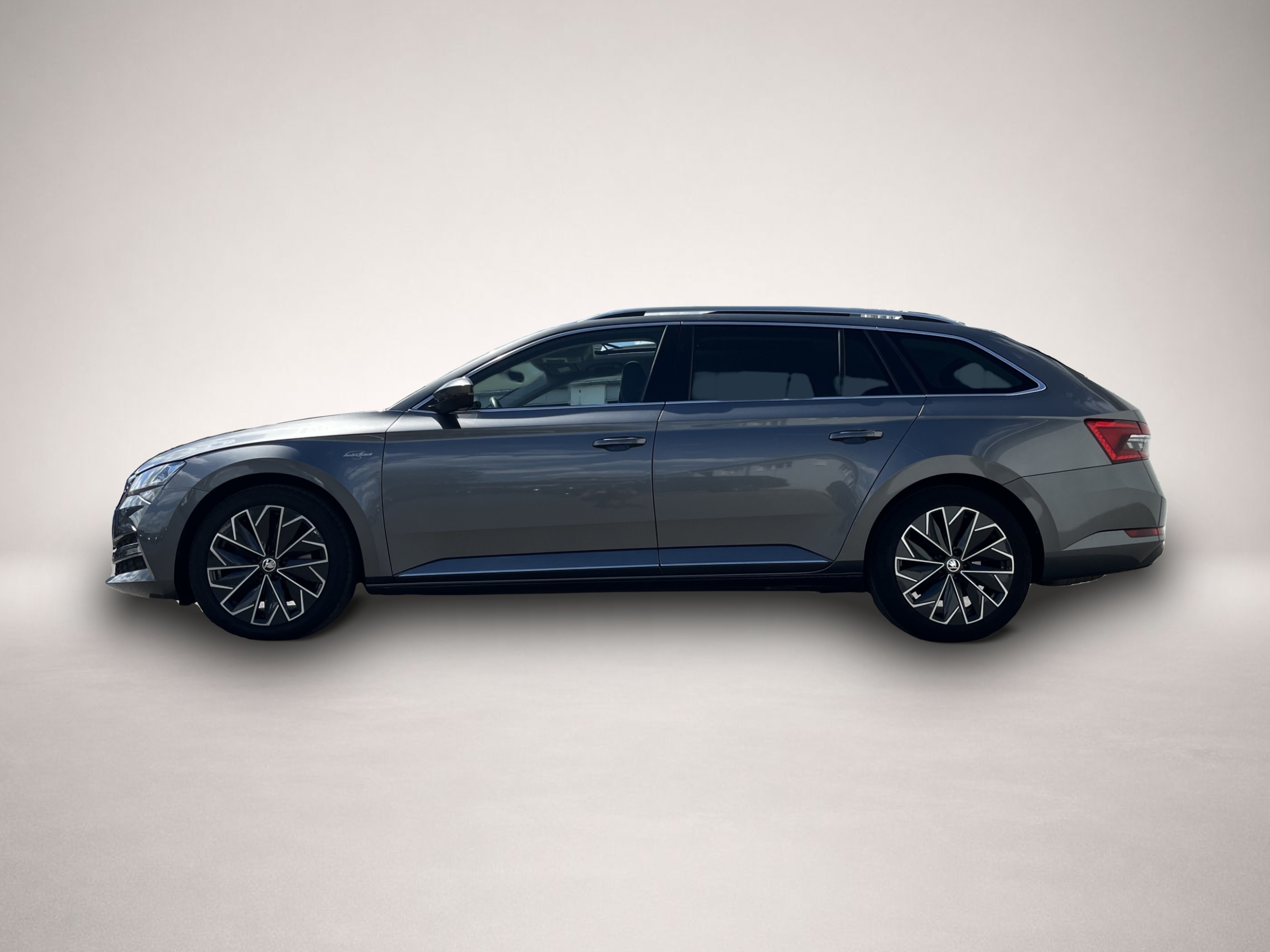 Skoda Superb (05/2023, Diesel)