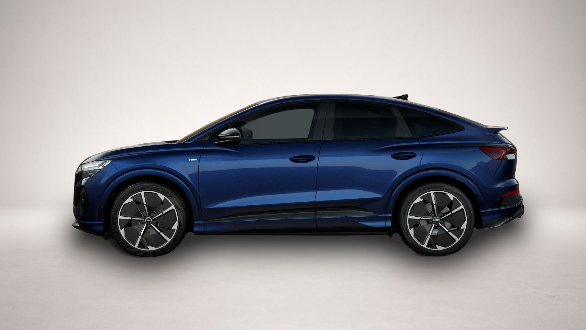 Audi Q4 e-tron (07/2025, ELECTRIC)