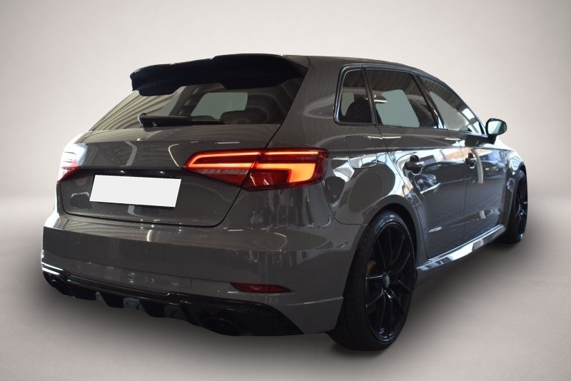 Audi RS3 (10/2017, )
