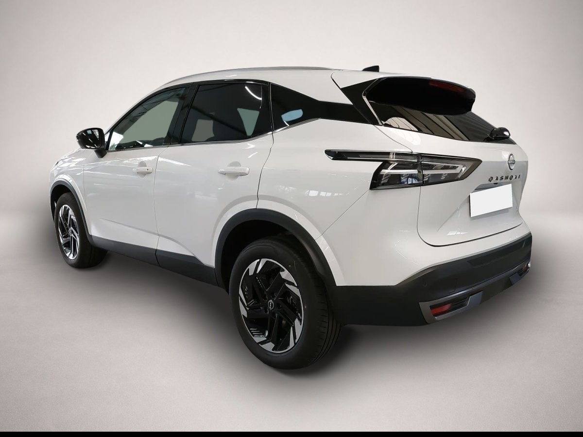Nissan Qashqai (08/2026, Benzin)