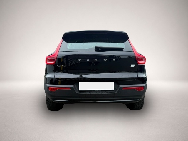Volvo XC40 (04/2023, ELECTRIC)