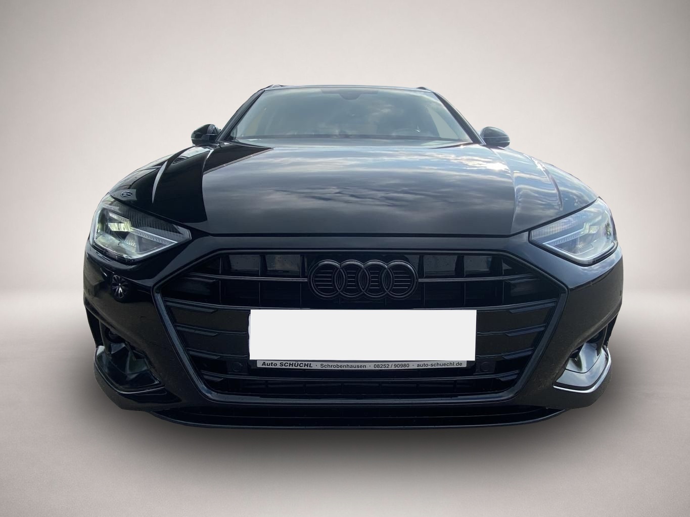 Audi A4 (04/2022, )