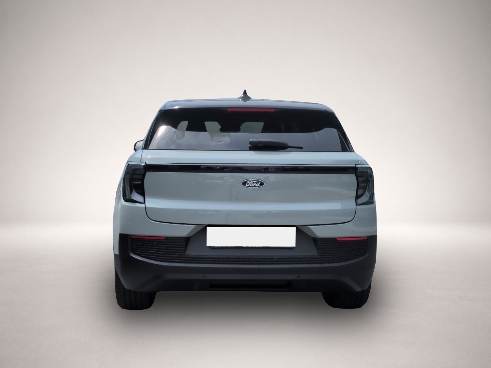 Ford Explorer, image 4 of 8