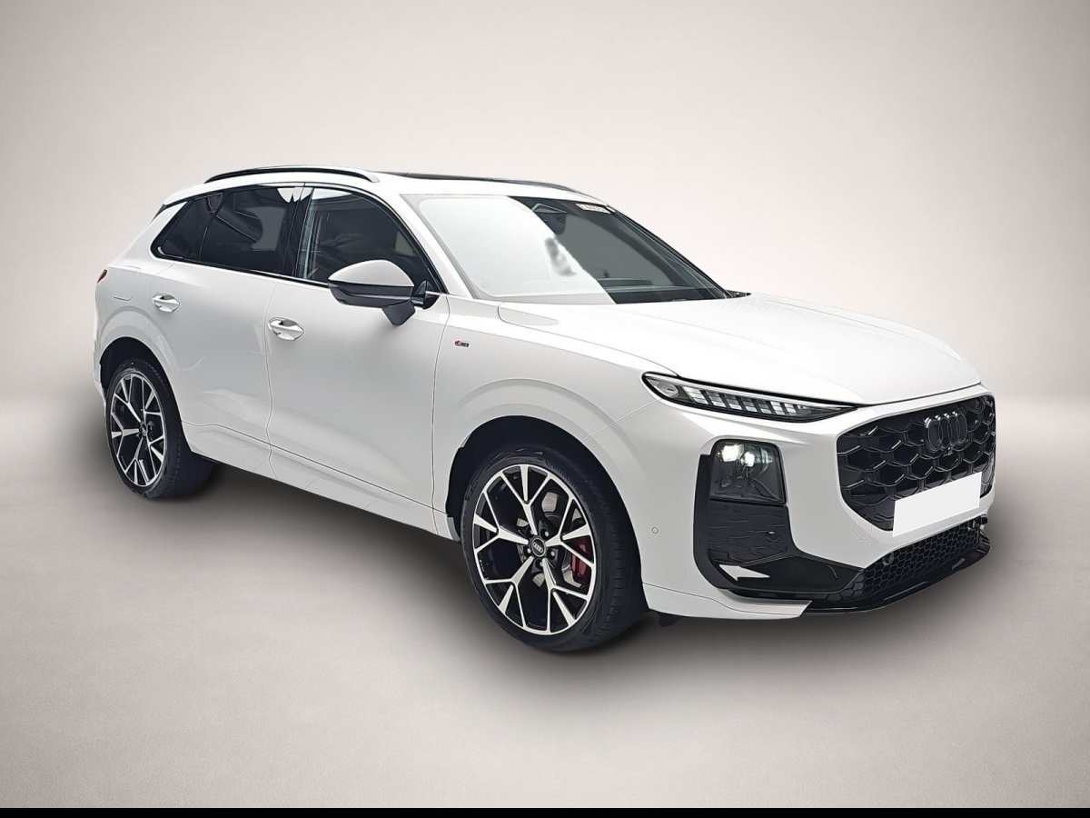 Audi Q3, image 2 of 5