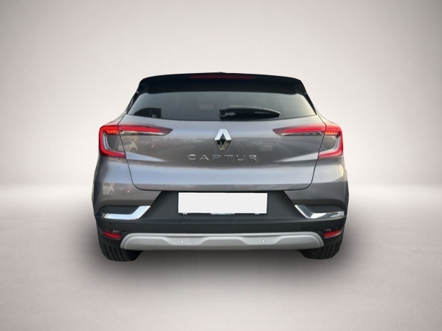 Renault Captur (06/2022, Benzin)