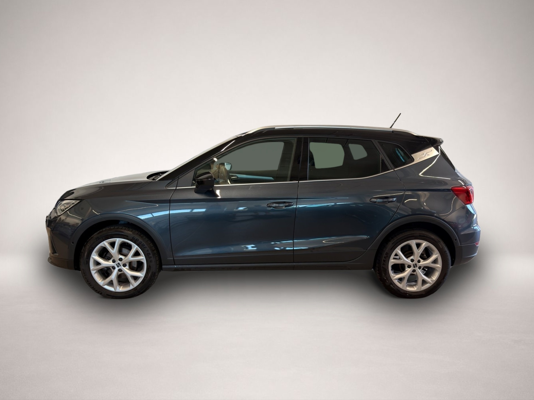 Seat Arona (06/2024, Benzin)
